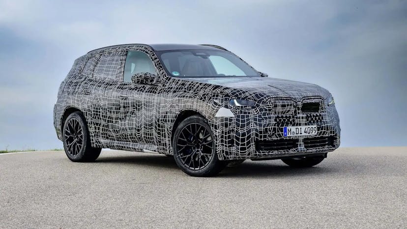 Primele imagini oficiale cu noul BMW X3: Un SUV de lux de generație nouă